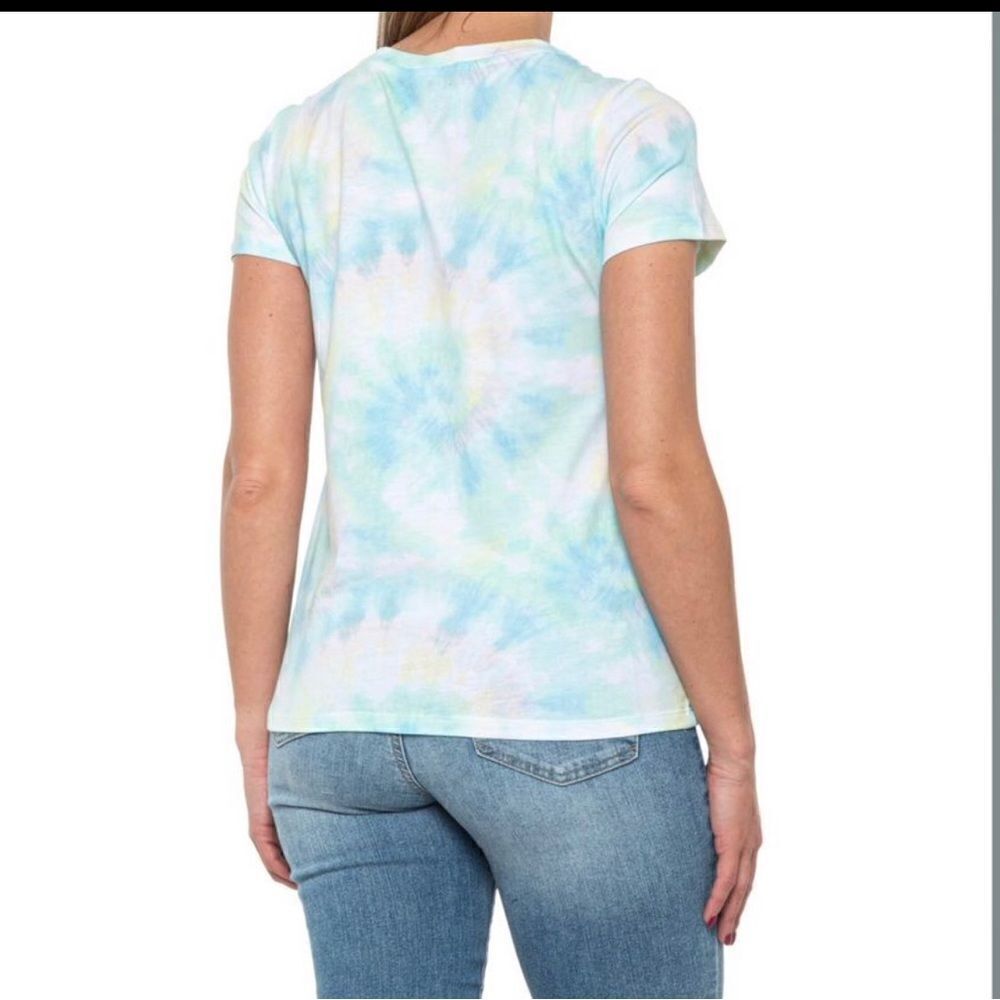 Rae Dunn Graphic Tee Short Sleeve Size Medium - Picture 2 of 5